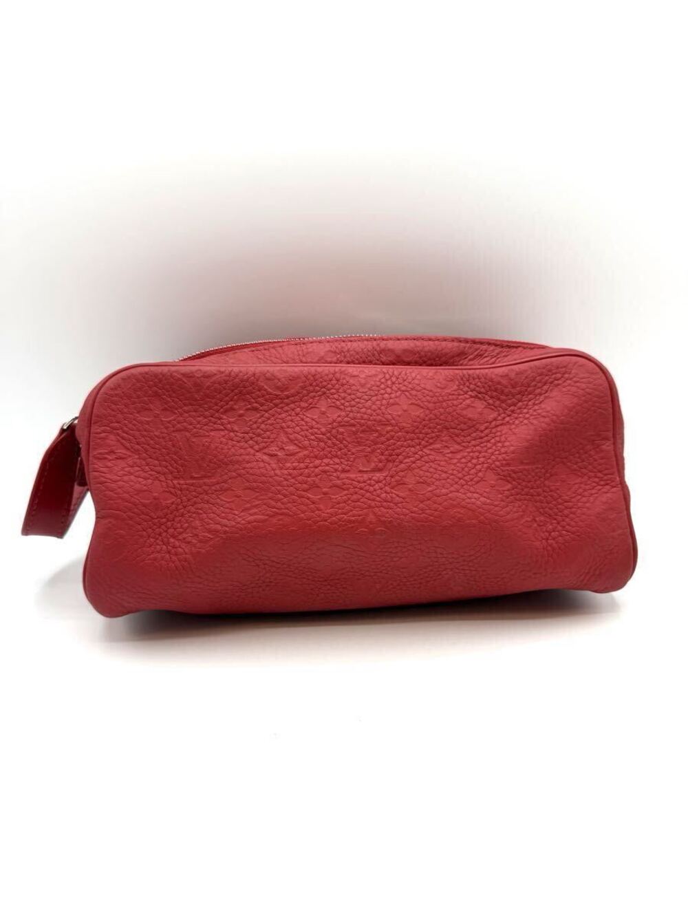 Louis Vuitton Dopp clutch bag Pouch Clutch Monogram Sari Red Taurillon leather